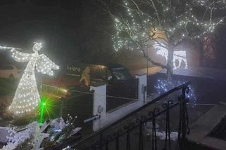 Řitka se rozzářila. Na světelnou dekoraci Heleny Vondráčkové se chodí dívat celé okolí